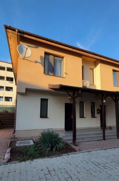 Otopeni Vila Duplex 3 Camere