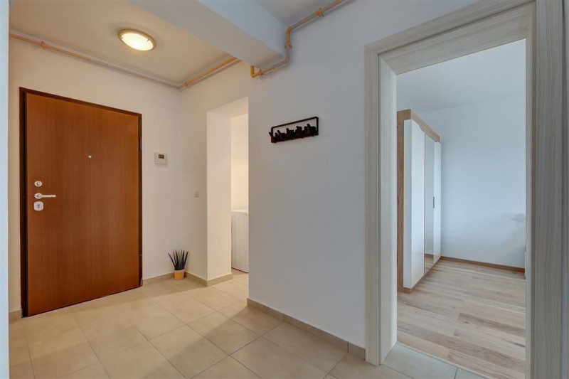 Apartament 2 camere elegant LaRa Condominium, acces facil DN1